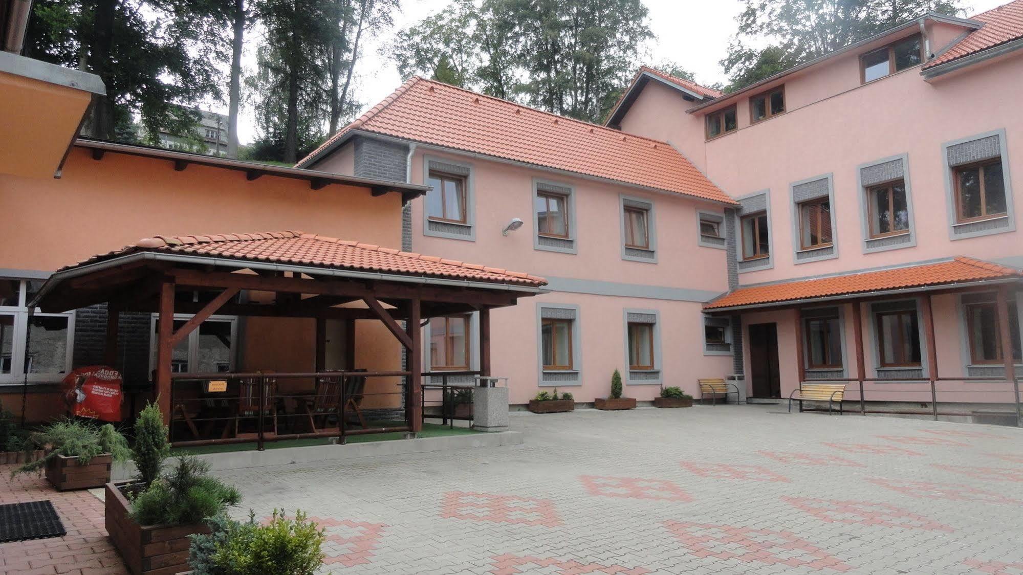 Inter Hostel Λίμπερεκ Εξωτερικό φωτογραφία